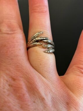 NEW Silver Plated Claw Wrap Ring